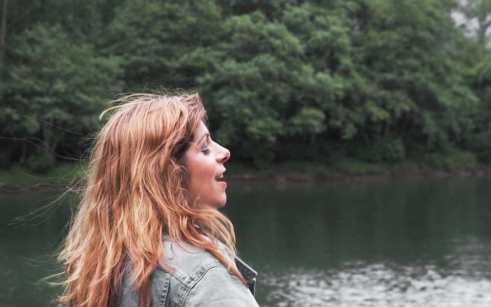 Alba G. presenta: "ESTOY MÁS BUENA QUE DIOS"