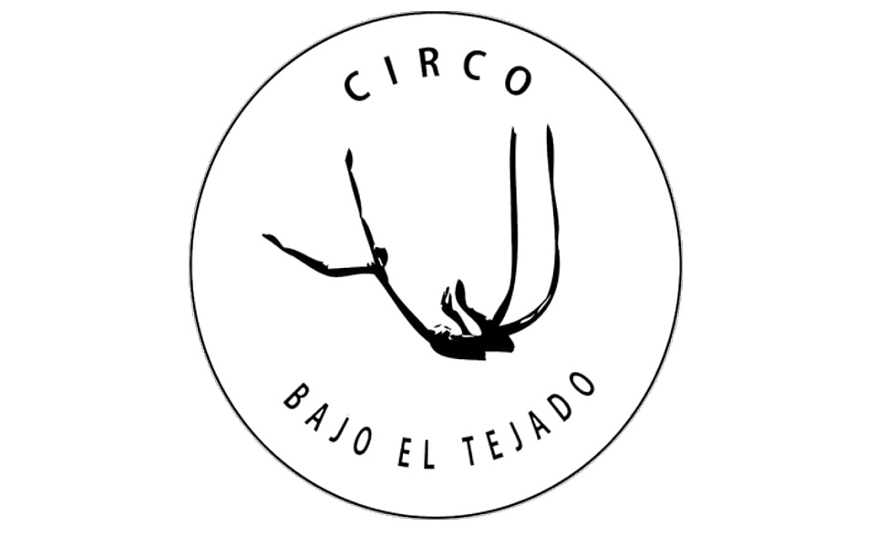 CIRCO BAJO EL TEJADO presenta: "LAS HISTORIAS DE MUSCARIO"