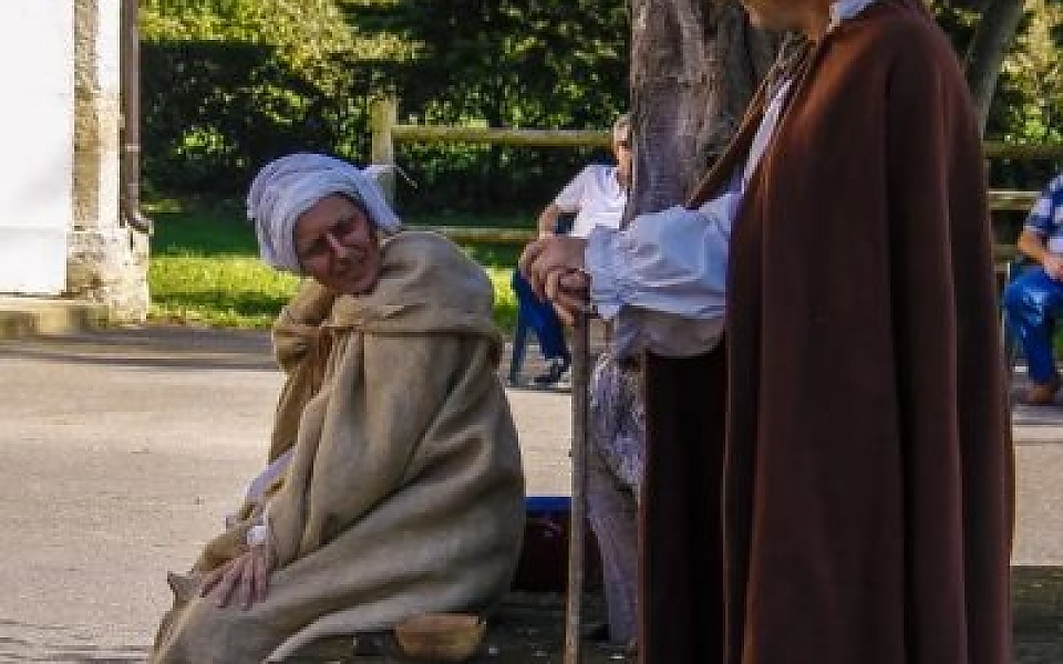 Compañía del Alba / Covenant Producciones: "TÍA MISERIA"