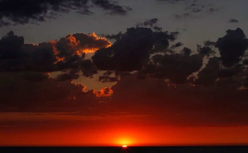 Atardecer desde Lluces (© Laura Sidrisima)